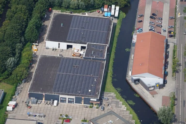 Contractor company — Rooftop solar